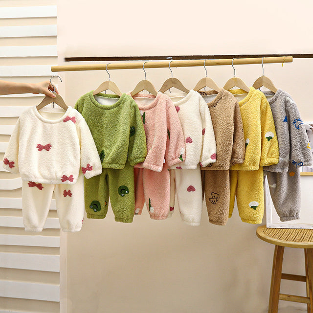 Childrens autumn and winter warm fleece and thick pajamas set