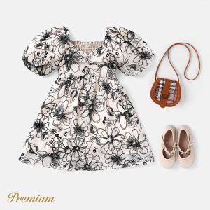 Kid Girl Sketch Floral Graphic Short-sleeve Smocked Dress - White, 5-6 Years