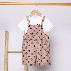 2pcs Toddler Boy Letter Print Short-sleeve Tee and Geo Pattern Overall Romper Set - 2 Years, Coffee